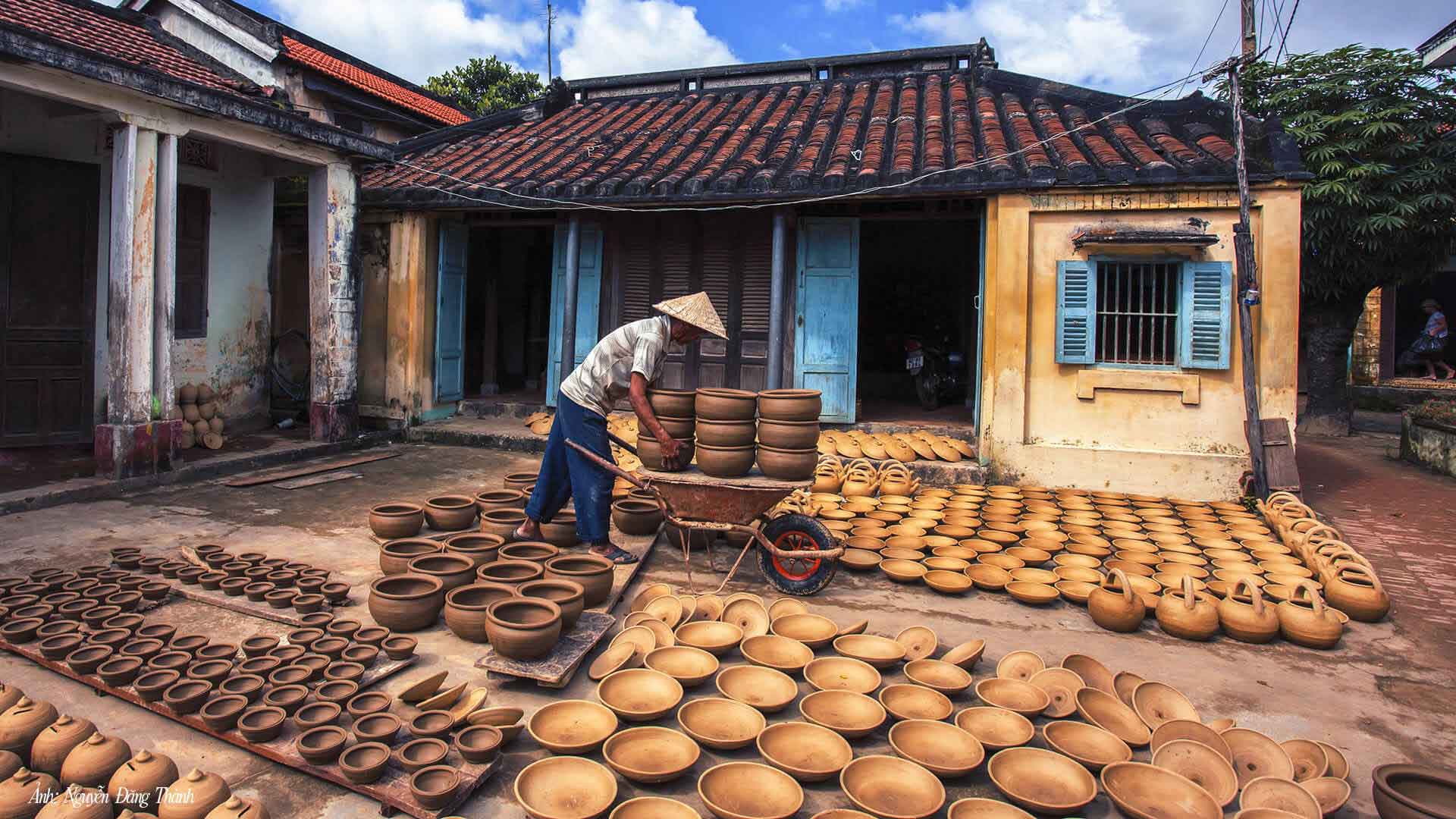 lang-gom-thanh-ha-hoi-an